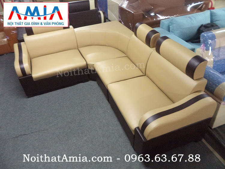 Hình ảnh cho mẫu sofa da góc chụp thực tế tại kho AmiA giá rẻ chất lượng
