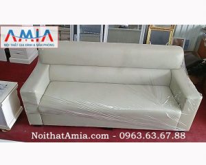 Hình ảnh cho mẫu sofa văng da màu trắng sữa đẹp hoàn hảo trong không gian phòng khách hiện đại