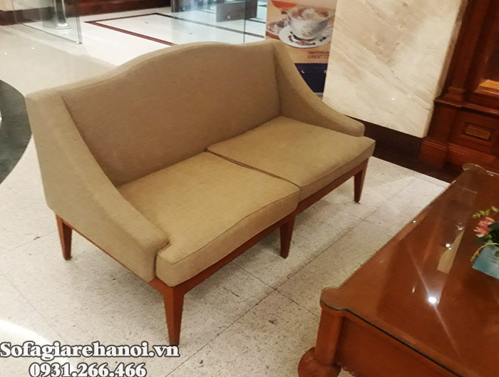 Hình ảnh Ghế sofa cafe đẹp tại Hà Nội thiết kế dạng văng nhỏ 2 chỗ
