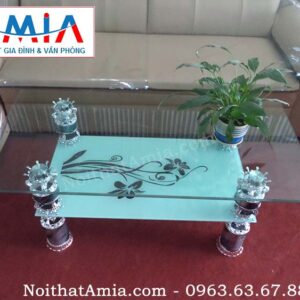 Hình ảnh cho mẫu sản phẩm bàn trà sofa kính 2 tầng đơn giản sang trọng