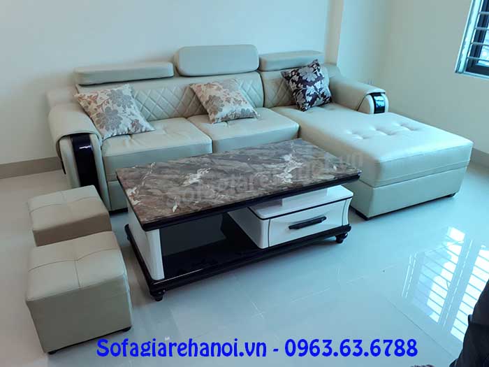 Hình ảnh bộ ghế sofa da góc chữ L 3 chỗ với tay ghế ốp gỗ thật độc đáo