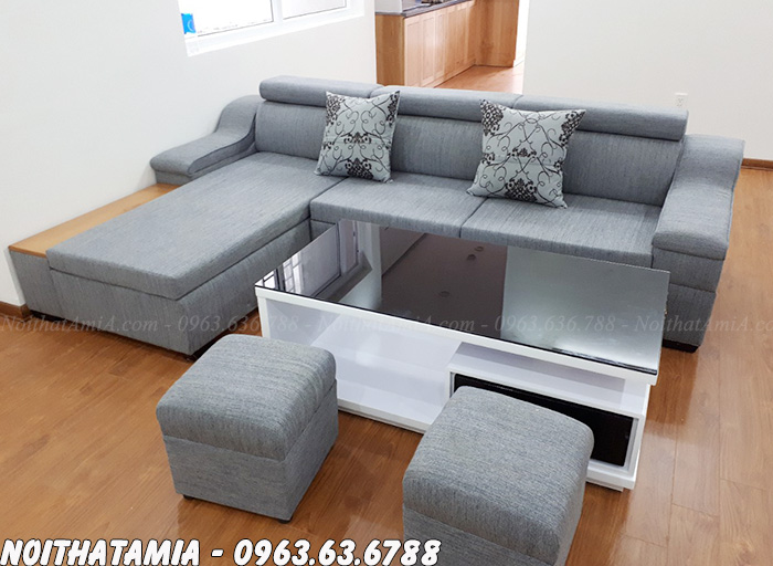 Hình ảnh Bộ ghế sofa nỉ đẹp được tích hợp phần tay ốp gỗ hiện đại