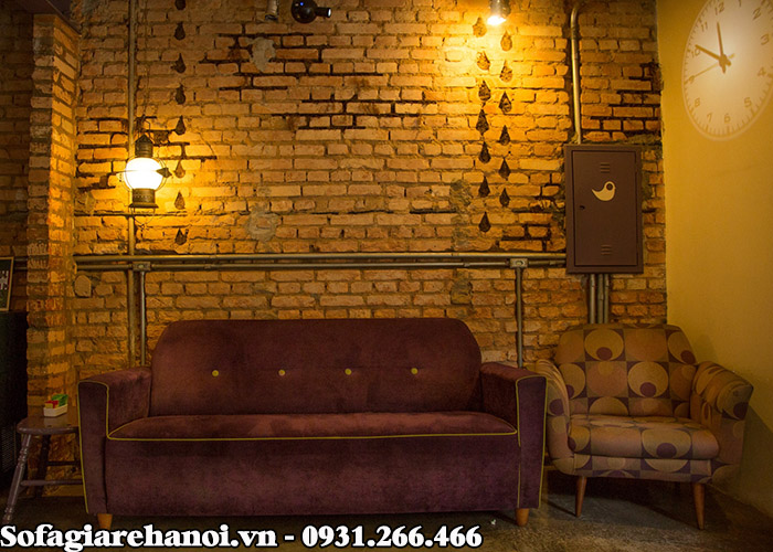 Hình ảnh Ghế sofa cafe đẹp thiết kế dạng ghế sofa văng nhỏ xinh