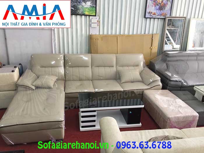 Hình ảnh bộ ghế sofa da góc chữ L AmiA SFD141 với gam màu trắng sữa viền đen