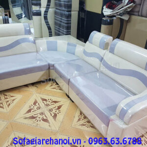 Hình ảnh mẫu ghế sofa góc giá rẻ với 2 gam màu trắng pha xanh kết hợp nhịp nhàng