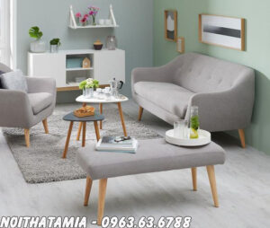 Hình ảnh Ghế sofa nhỏ xinh kết hợp cùng bàn trà hiện đại cho căn phòng khác nhỏ