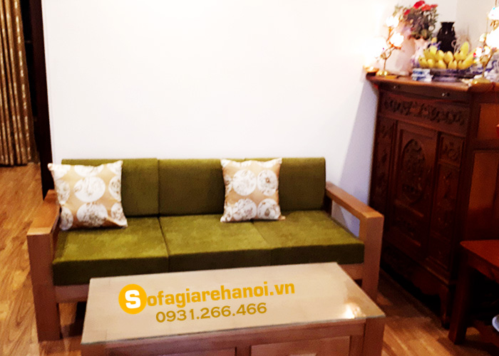 Hình ảnh Ghế sofa văng gỗ đẹp cho phòng khách nhỏ nhà chung cư