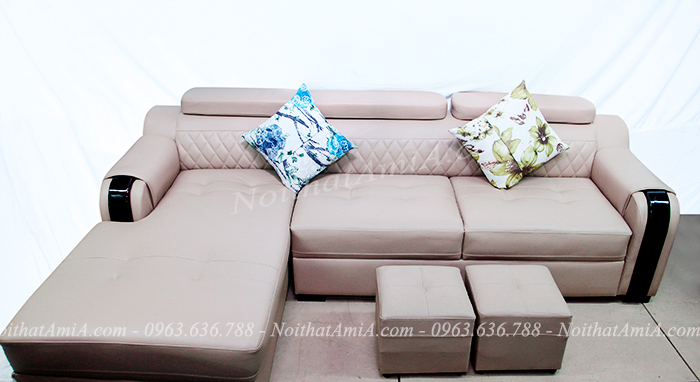 Hình ảnh mẫu sofa da đẹp chụp tại Tổng kho nội thất AmiA