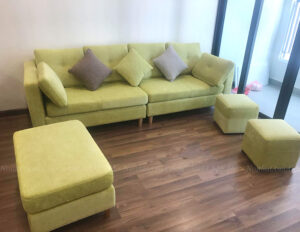 Hình ảnh Mẫu sofa nhỏ đẹp cho phòng khách nhà chung cư thật hiện đại và sang trọng