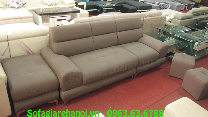 Hình ảnh sofa nhỏ mini đẹp kết hợp đôn lớn cho phòng khách gia đình