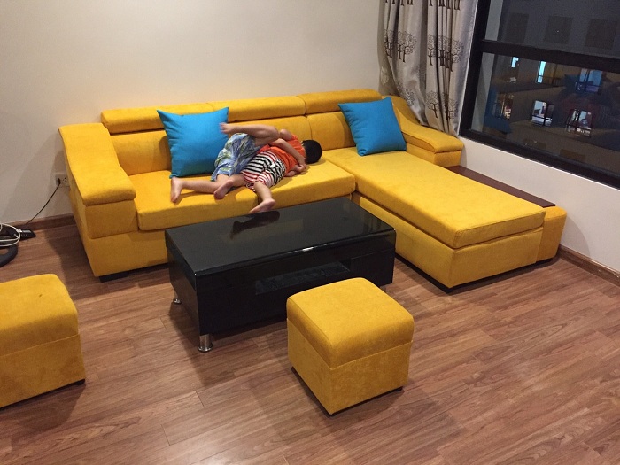 Hình ảnh cho mẫu ghế sofa nỉ chữ L đẹp hiện đại được bài trí trong phòng khách nhà khách hàng