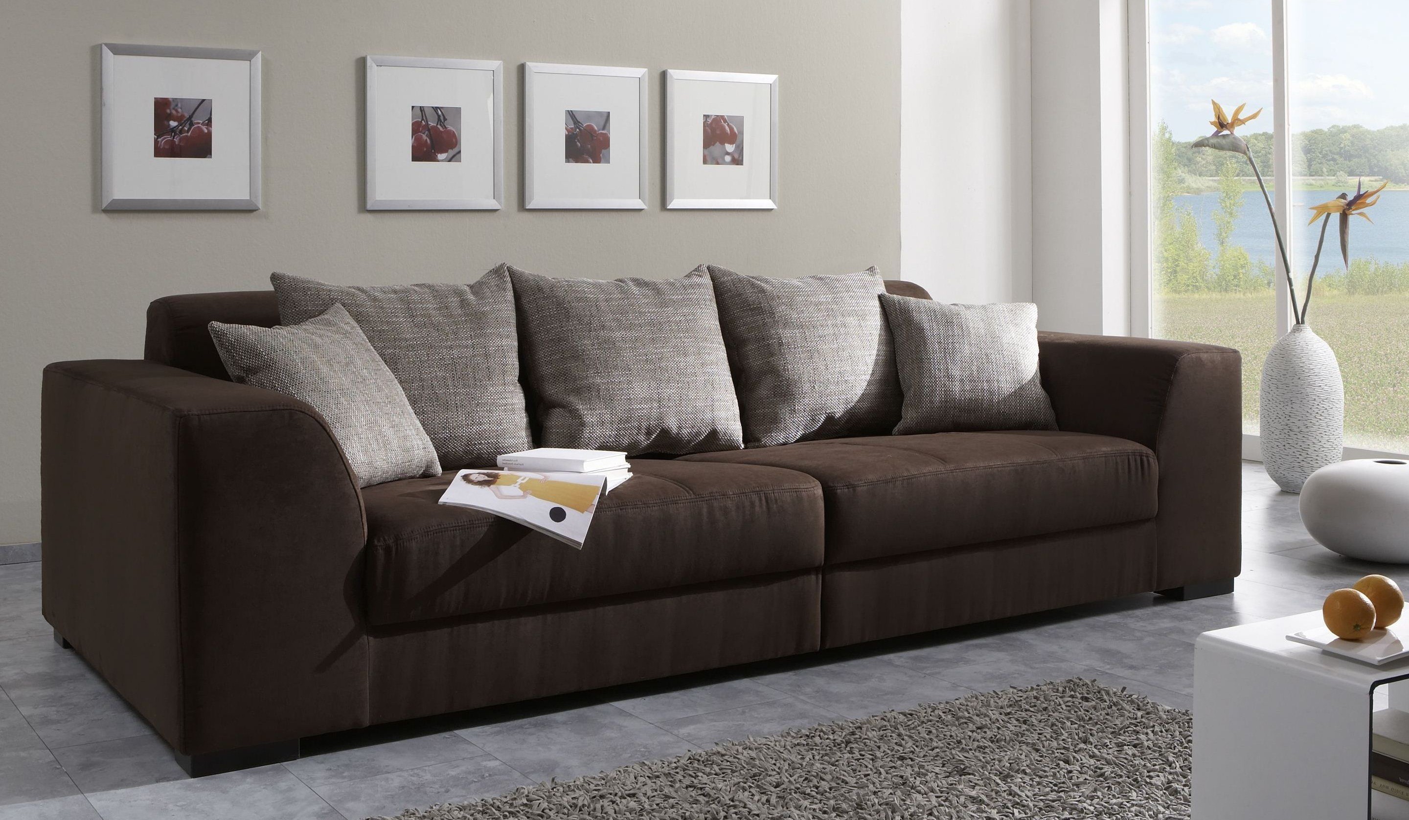 Hình ảnh cho bộ bàn ghế sofa phòng khách nhỏ với thiết kế dạng sofa văng