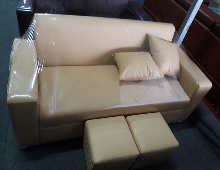 Sofa văng giá rẻ cỡ nhỏ mầu kem