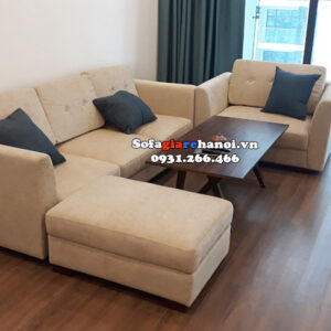 Hình ảnh Ghế sofa văng nỉ cho nhà chung cư hiện đại bài trí gần khu vực ban công